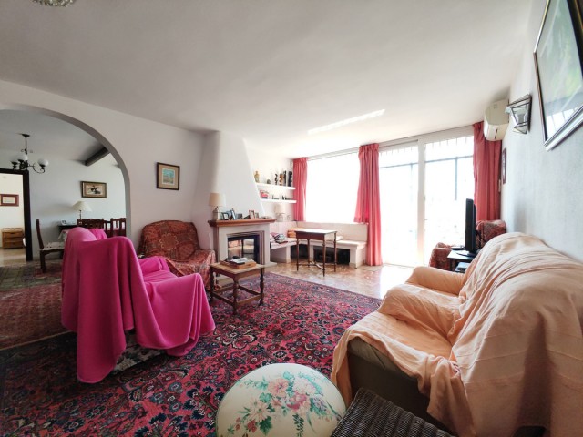 6 Sovrums Villa i Estepona
