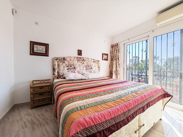 6 Sovrums Villa i Estepona
