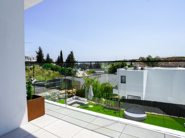4 Sovrums Villa i Estepona