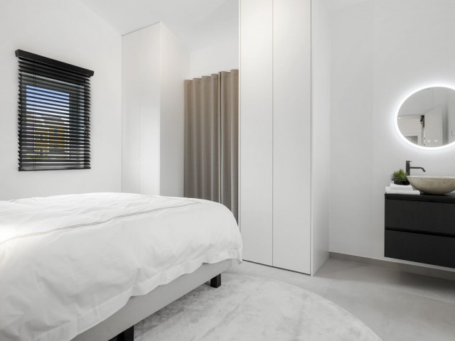 4 Schlafzimmer Villa in Casares Playa