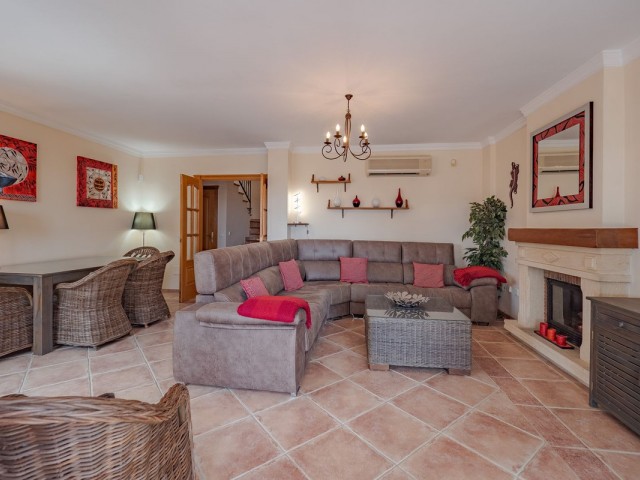 3 Bedrooms Townhouse in Riviera del Sol