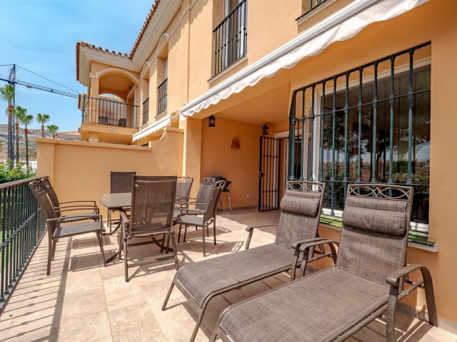 3 Bedrooms Townhouse in Riviera del Sol