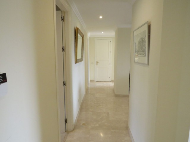 3 Soveroms Leilighet i Elviria