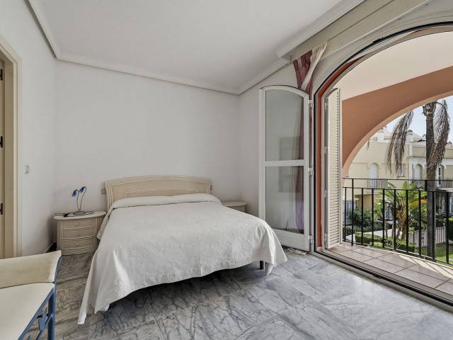 3 Bedrooms Townhouse in Bahía de Marbella