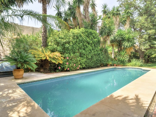 Villa avec 4 Chambres  à El Rosario