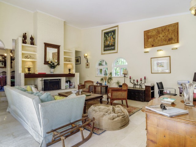 Villa avec 4 Chambres  à El Rosario