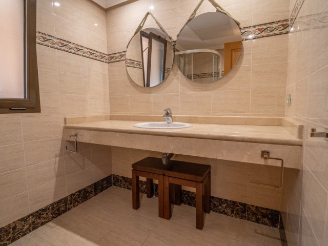 Penthouse in Benahavís