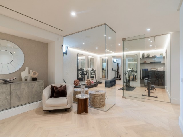 5 Sovrums Villa i Nueva Andalucía