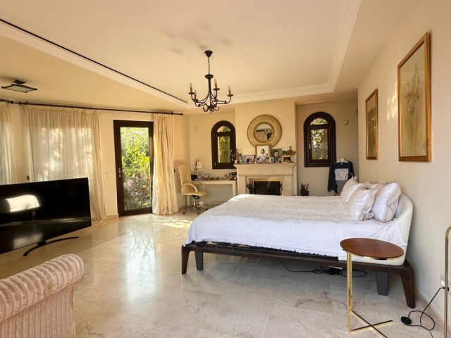 Villa, Sierra Blanca, R5079865
