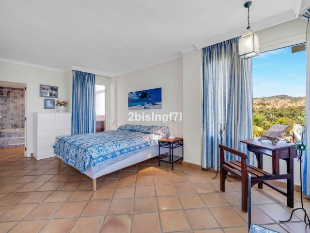 Takvåning i Elviria