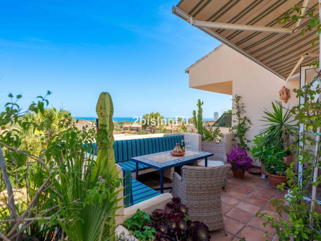 Takvåning i Elviria