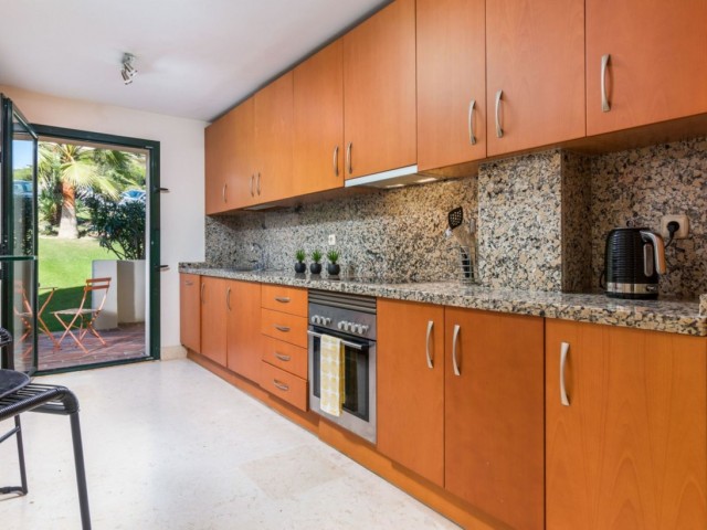 2 Schlafzimmer Apartment in Benahavís