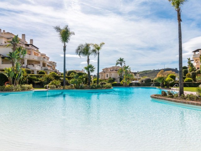 Apartment Benahavís - R5076127