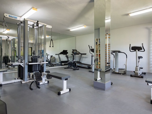 Huoneisto, Guadalmina Alta, R5079922
