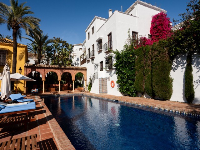 2 Bedrooms Townhouse in The Golden Mile