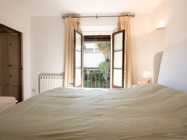 Maison mitoyenne avec 2 Chambres  à The Golden Mile