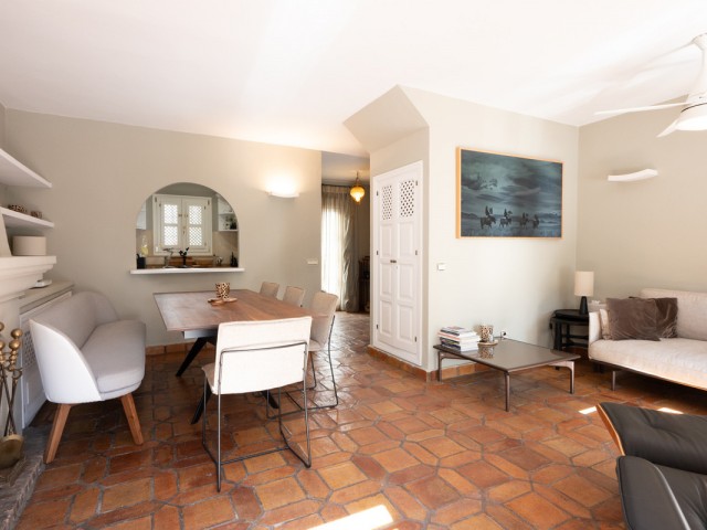 2 Schlafzimmer Reihenhaus in The Golden Mile