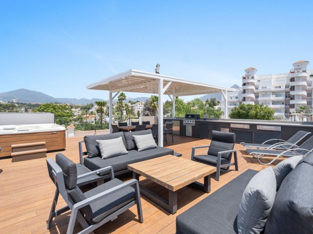 5 Schlafzimmer Villa in Nueva Andalucía