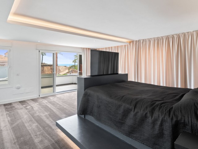 5 Schlafzimmer Villa in Nueva Andalucía