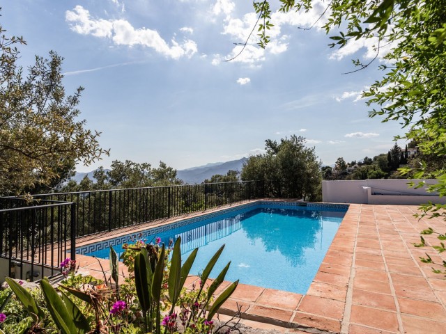 Villa, Valtocado, R5072971