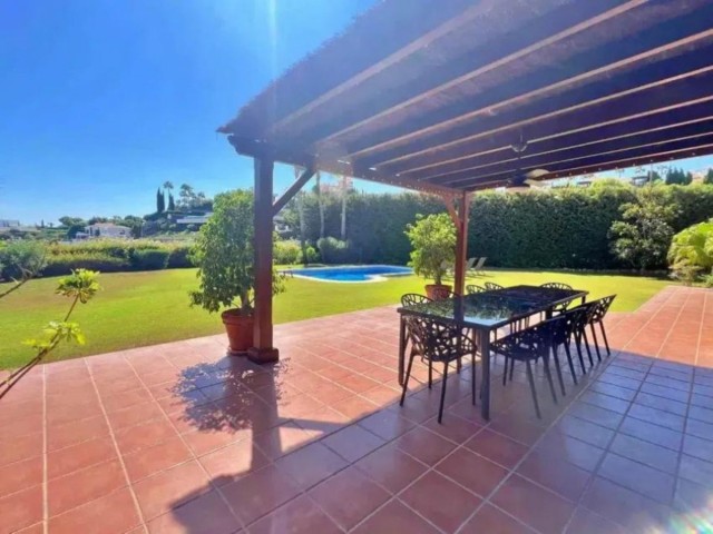 5 Soveroms Villa i Los Flamingos