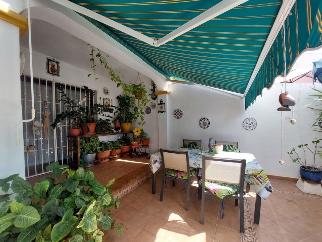 Reihenhaus, Las Lagunas, R5081047