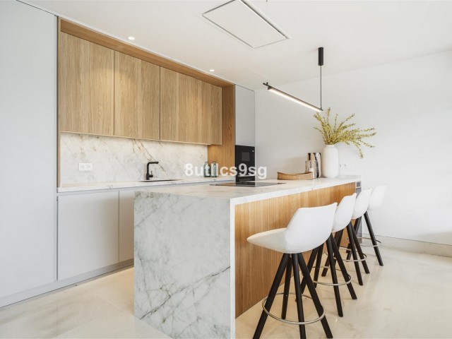 Apartamento con 2 Dormitorios  en Aloha