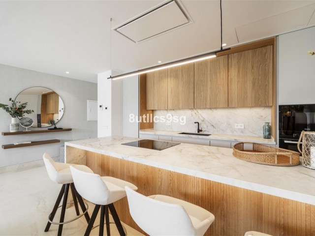 Apartamento con 2 Dormitorios  en Aloha