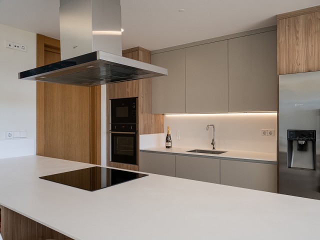 3 Bedrooms Apartment in Benahavís