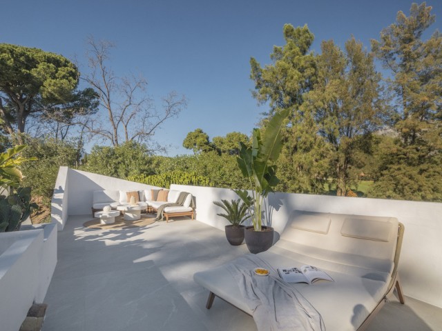 5 Schlafzimmer Villa in Nueva Andalucía