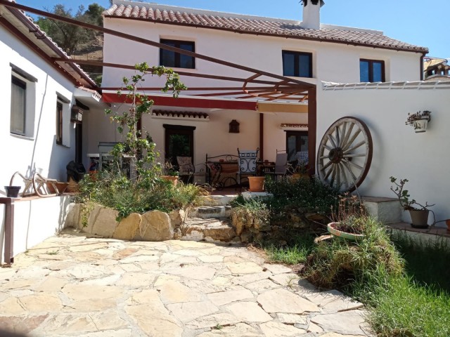 4 Schlafzimmer Villa in Casares