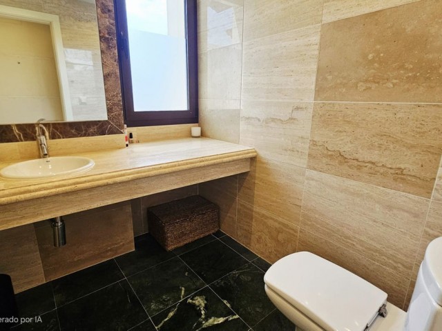 3 Sovrums Villa i Estepona