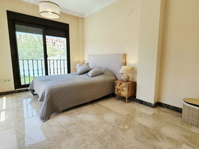 3 Sovrums Villa i Estepona