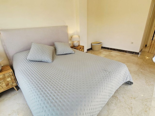 3 Sovrums Villa i Estepona