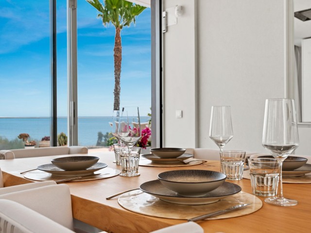 4 Sovrums Villa i Estepona