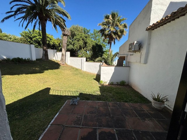 2 Schlafzimmer Villa in Casares Playa