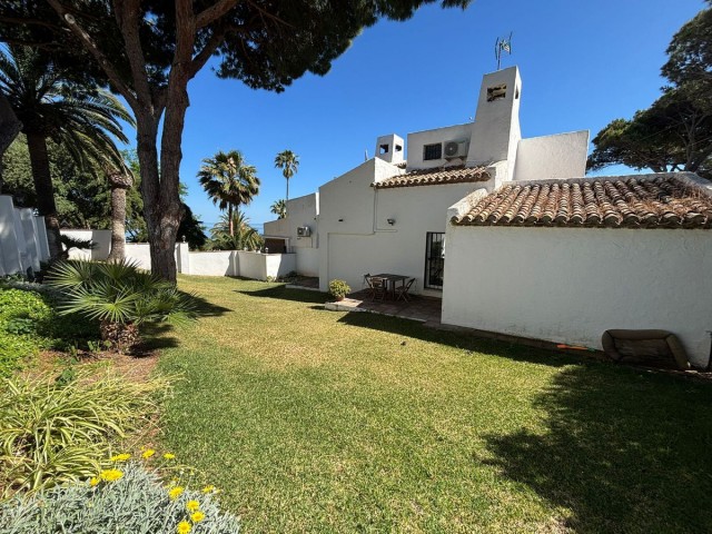 2 Schlafzimmer Villa in Casares Playa
