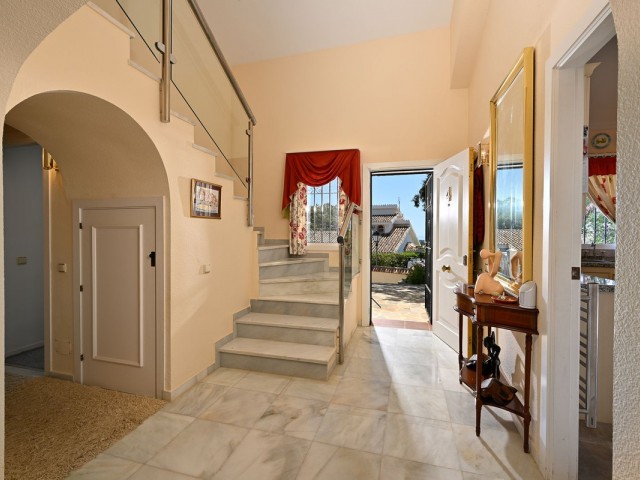 3 Bedrooms Villa in Calahonda