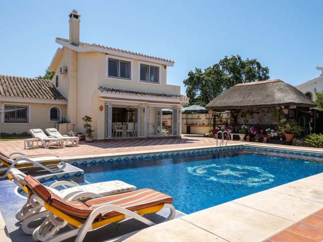 3 Bedrooms Villa in Calahonda