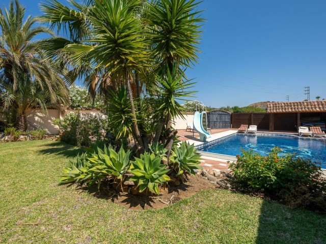 3 Bedrooms Villa in Calahonda