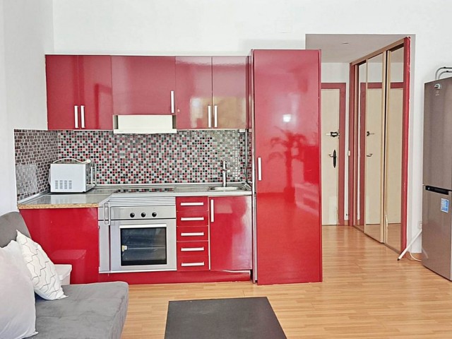 Yksiö, Puerto Banús, R3229261