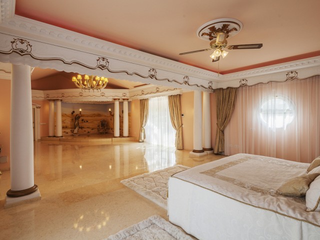 6 Slaapkamer Villa in Sotogrande