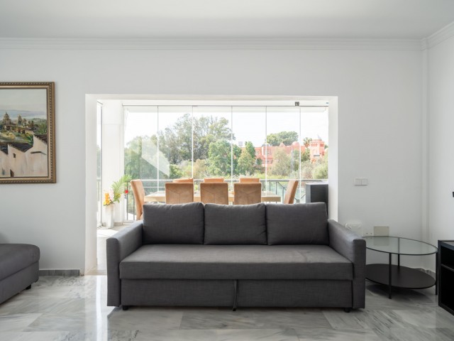 8 Sovrums Villa i Cabopino