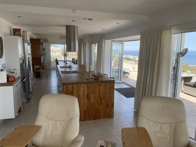 Penthouse in Torreblanca