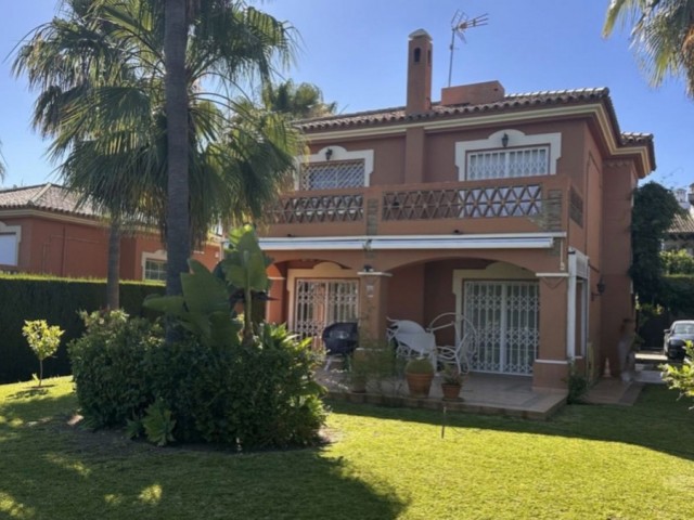 3 Makuuhuoneen Huvila Atalaya