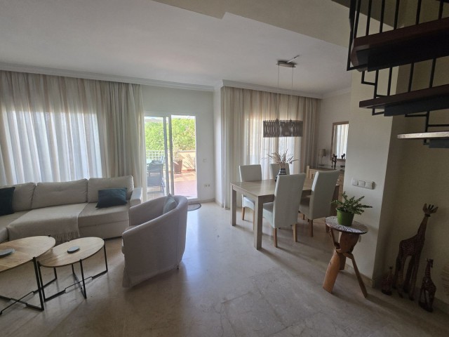 Apartamento, Elviria, R5020513