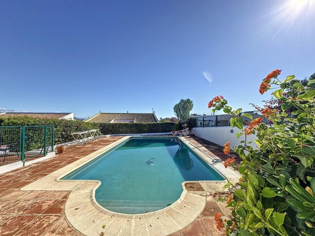 4 Soveroms Villa i Manilva