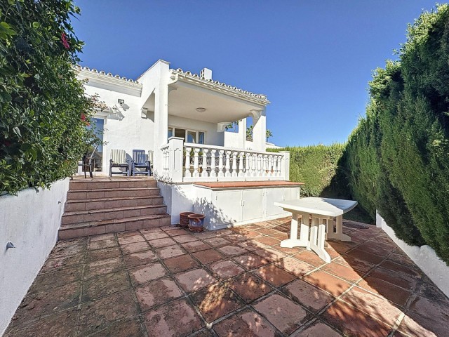 4 Soveroms Villa i Manilva