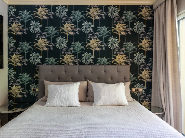 Apartamento con 2 Dormitorios  en Marbella
