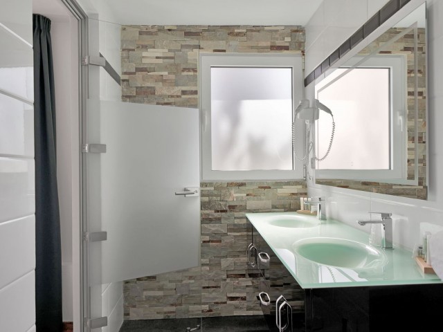 16 Slaapkamer Villa in El Chaparral